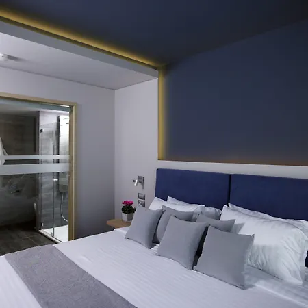 Tesoro Blu & Adults Only Skala (Kefalonia)