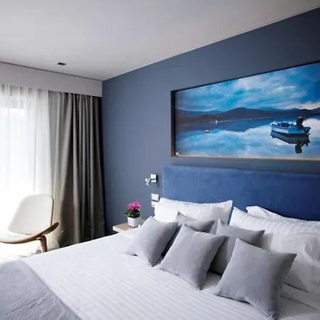 Tesoro Blu & Adults Only 4*
